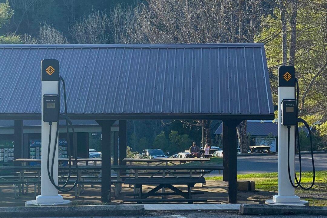 EV Charging Making Inroads to Rural America, Tennessee and Rivian Partnership Shows