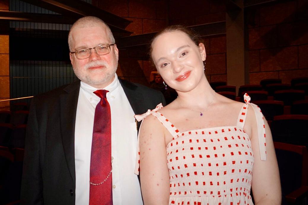 ‘You Can See the Inner Work of the Artist,’ Says Aspiring Ballet Dancer About Shen Yun