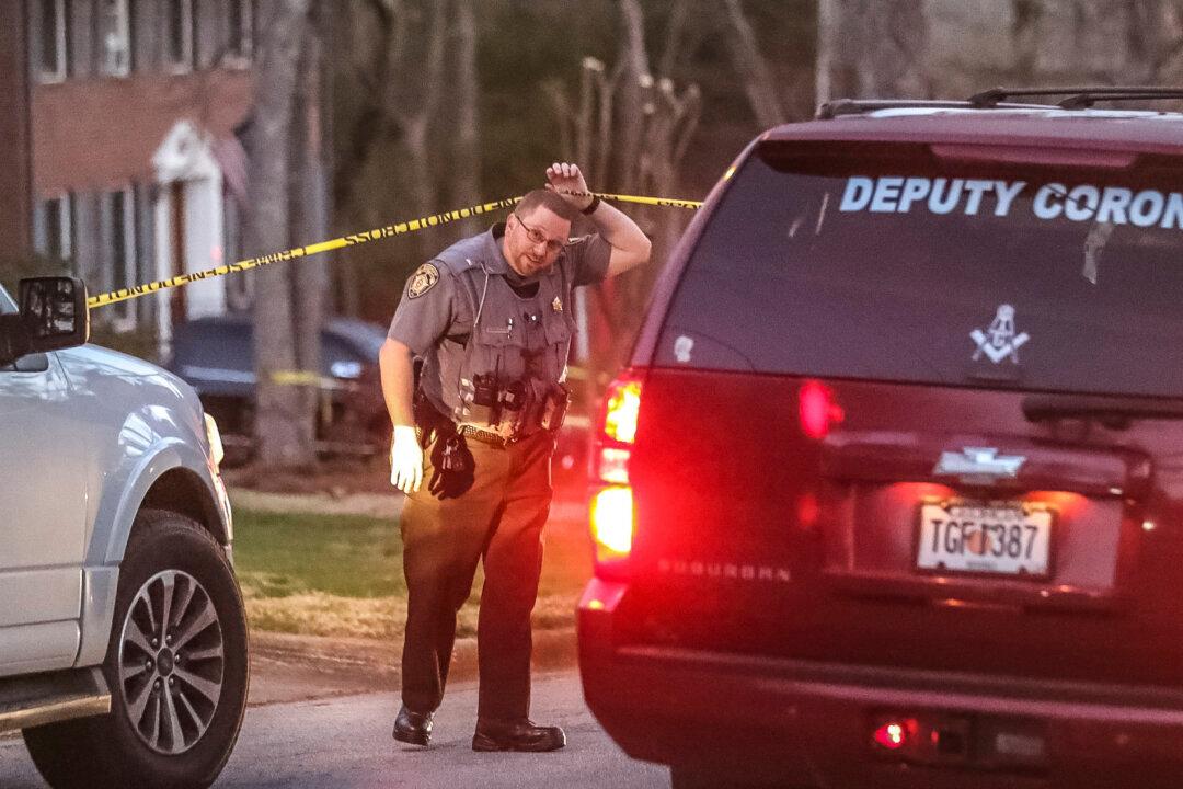 Sheriff: 3 People Dead, Suspect Detained in Georgia Shooting