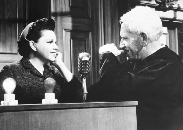 Irene Hoffman (Judy Garland) is interrogated by Judge Dan Haywood (Spencer Tracey), in "Judgement at Nuremberg." (United Artists)