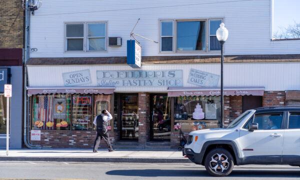 De Filippis Bakery in downtown Middletown, N.Y., on March 20, 2023. (Cara Ding/The Epoch Times)