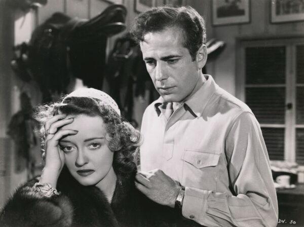 Judith Traherne (Bette Davis) and Michael O'Leary (Humphrey Bogart), in "Dark Victory." (MovieStillsDB)