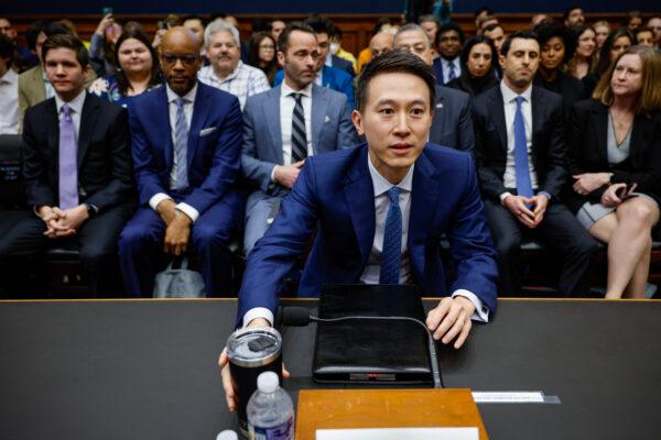 TikTok CEO Shou Zi Chew prepares to testify before the House Energy and Commerce Committee in the Rayburn House Office Building on Capitol Hill, on March 23, 2023. (Chip Somodevilla/Getty Images)