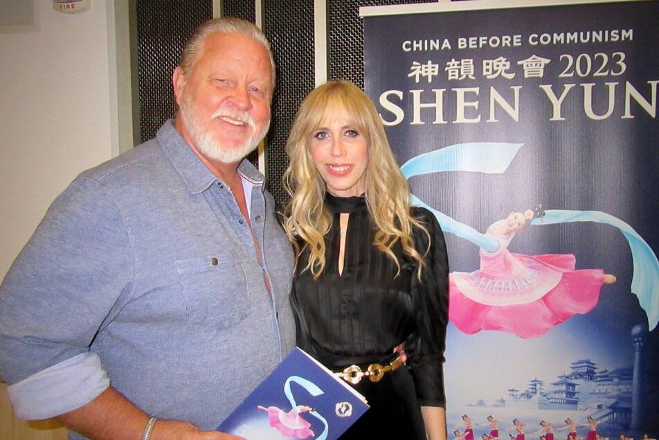 Filmmaker Says of Shen Yun ‘It Gives You Hope’
