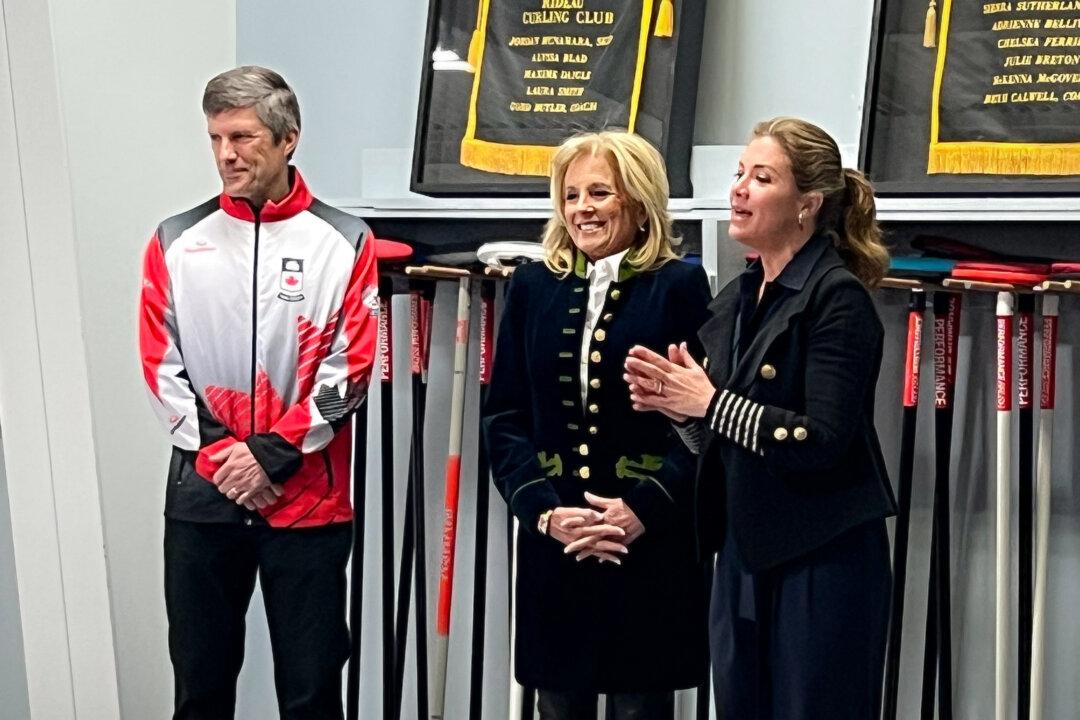 US, Canada First Ladies Discuss Youth Wellness at Historic Curling Club