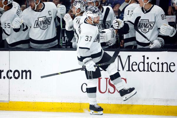 Viktor Arvidsson (33) of the Los Angeles Kings celebrates a goal against the Winnipeg Jets in the first period at Crypto.com Arena in Los Angeles on March 25, 2023. (Ronald Martinez/Getty Images)