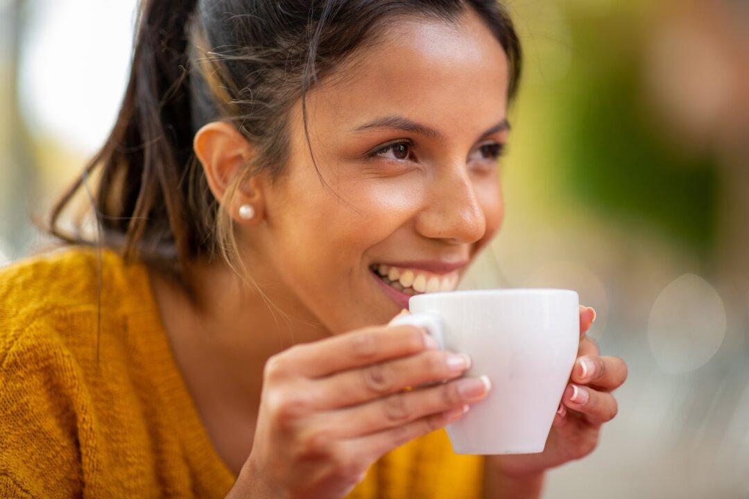 Coffee Versus Tea: Which Is Better for Your Hydration?