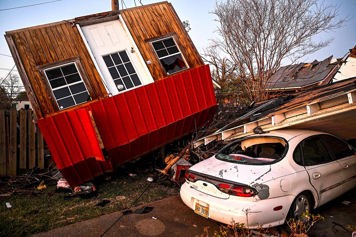 Mississippi Governor Warns More Severe Weather Could Hit State After Deadly Tornadoes