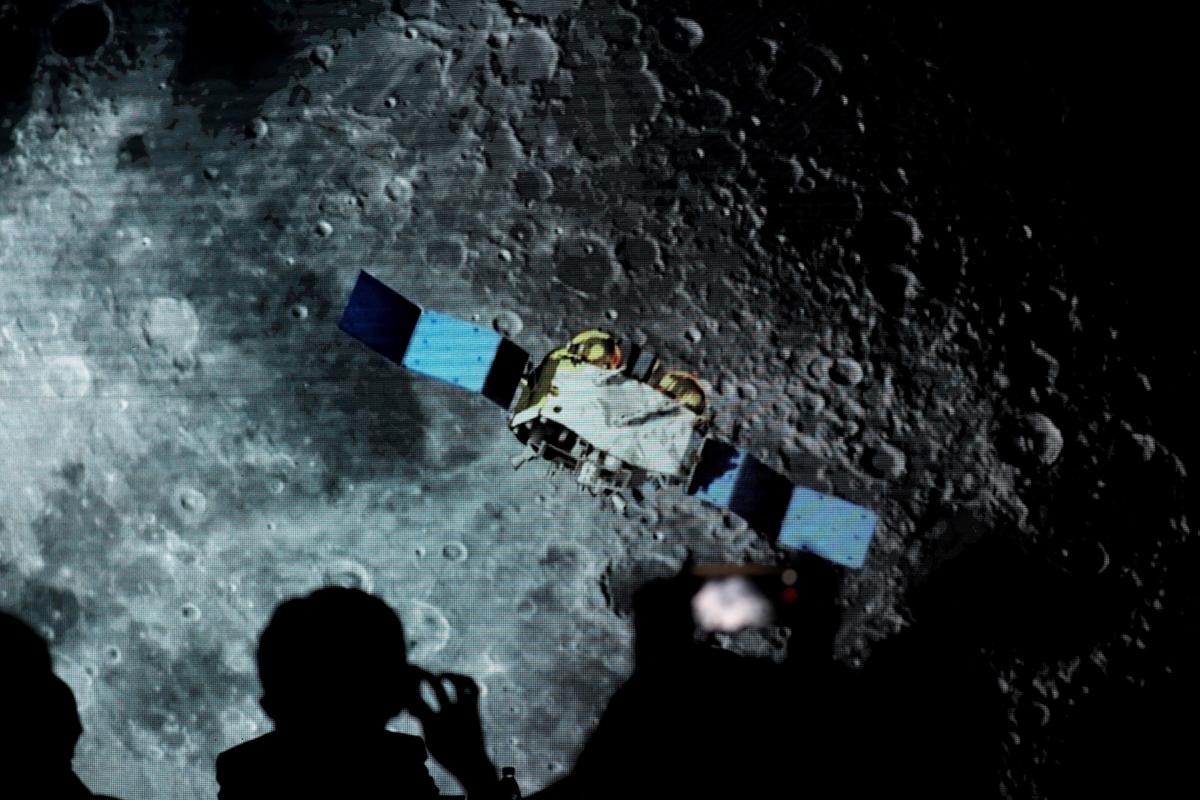 When China Goes to the Moon, We Will Need Lunar Defense Systems