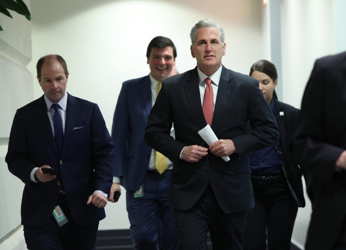 <br/>U.S. Speaker of the House Kevin McCarthy (R-Ca.) leaves a House Republican meeting at the U.S. Capitol on March 28, 2023, in Washington, D.C. (Kevin Dietsch/Getty Images)