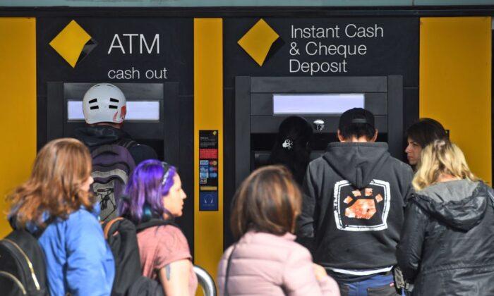 Commonwealth Bank Triples Fees for Depositing Cash