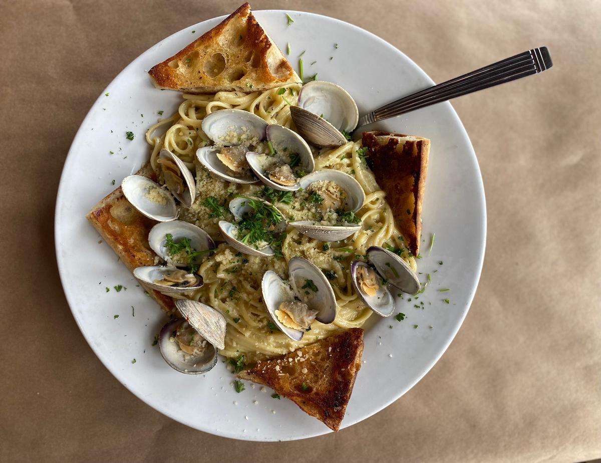The family-friendly Fish Dock Bar & Grill in Townsend serves freshly caught fish and seafood from the boats that unload just steps away. (Ligaya Figueras/The Atlanta Journal-Constitution/TNS)