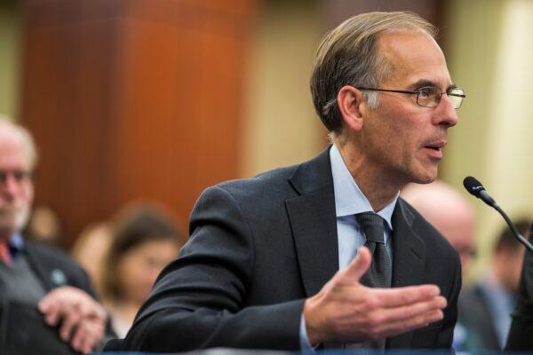 Moody's Analytics chief economist Mark Zandi speaks during a forum held by Democratic members of the House Ways and Means Committee on Dec. 13, 2017, in Washington. (Zach Gibson/Getty Images)