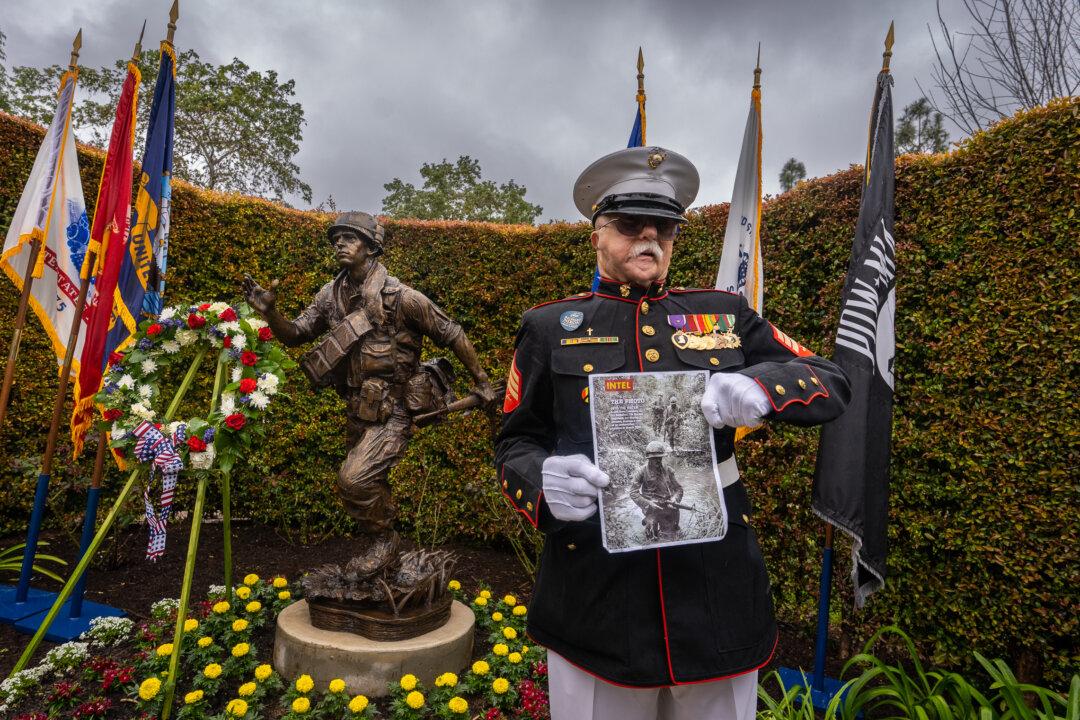 National Vietnam War Veterans Day Honored at Nixon Library With Unveiling of New Statue