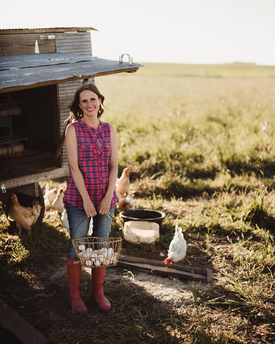 Sarah Fischer, 34, a registered nurse, left her healthcare profession in 2020 to work on her family farm full-time. (Courtesy of <a href="https://www.instagram.com/naturespantryfarm/">Nature's Pantry Farm</a>)