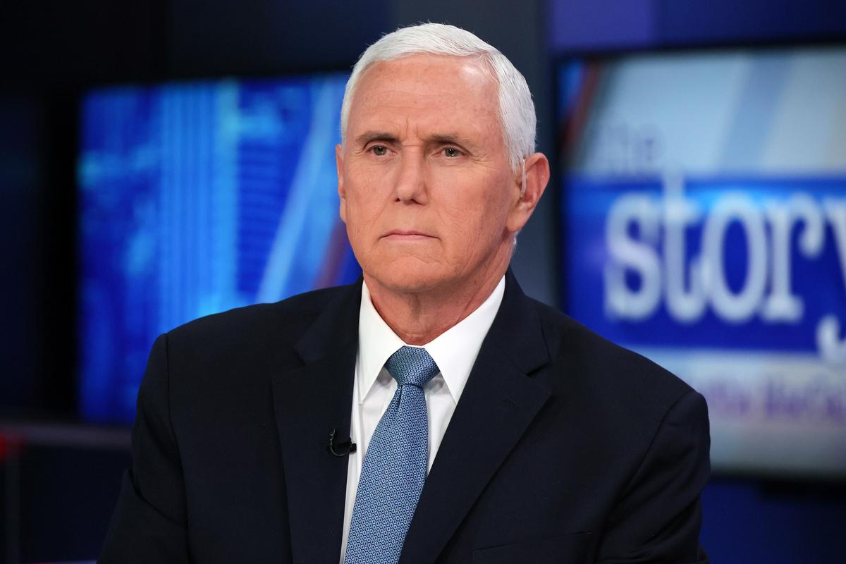 Mike Pence Says US Troops May Have to Fight If Ukraine Doesn’t Repel Russia