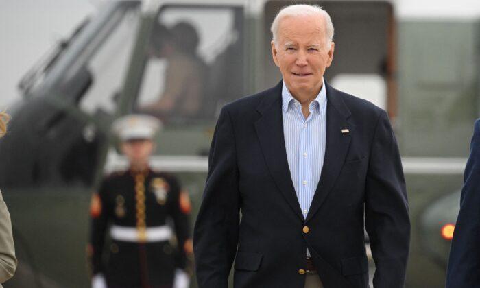 Biden to Visit Northern Ireland for Peace Deal Commemoration