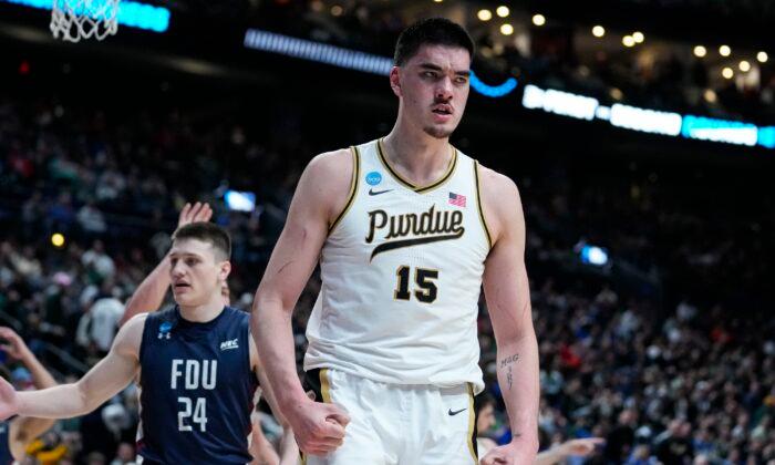Purdue’s Zach Edey Named AP Men’s Player of the Year
