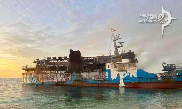 Death Scene in Burned Ferry Moves Filipino Rescuers to Tears