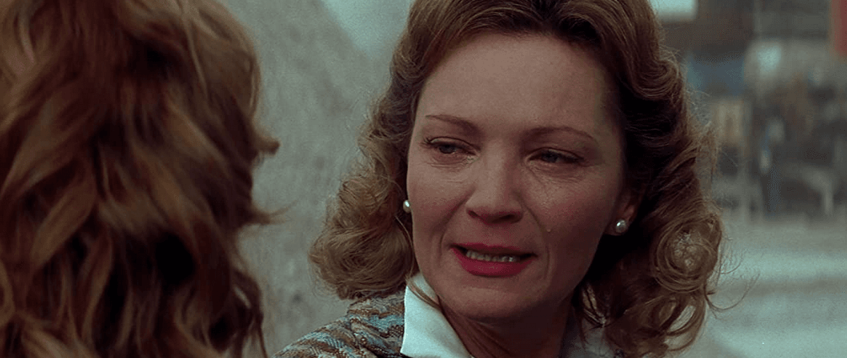 Allie Hamilton (Rachel McAdams, L) and her mother, Anne (Joan Allen). Anne shows her daughter her own first love and how he's amounted to nothing, in "The Notebook." (New Line Cinemas)