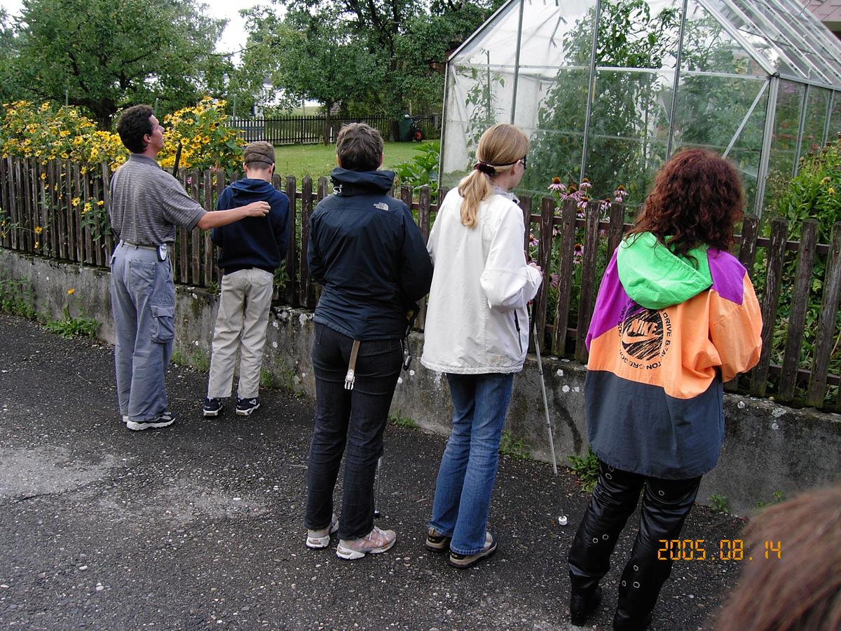 Daniel Kish (far left) guides his students in various locations. (Courtesy of <a href="https://visioneers.org/">Visioneers.org</a>)