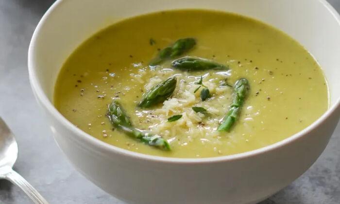 Asparagus Soup With Lemon and Parmesan