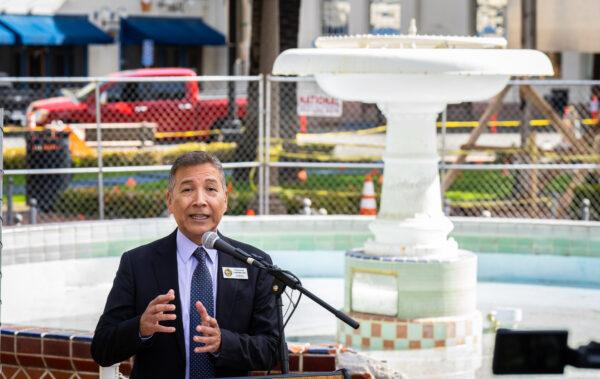 Orange County Supervisor Vicente Sarmiento discusses upcoming repairs for the damaged historic fountain at Plaza Park in Orange, Calif., on March 30, 2023. (John Fredricks/The Epoch Times)