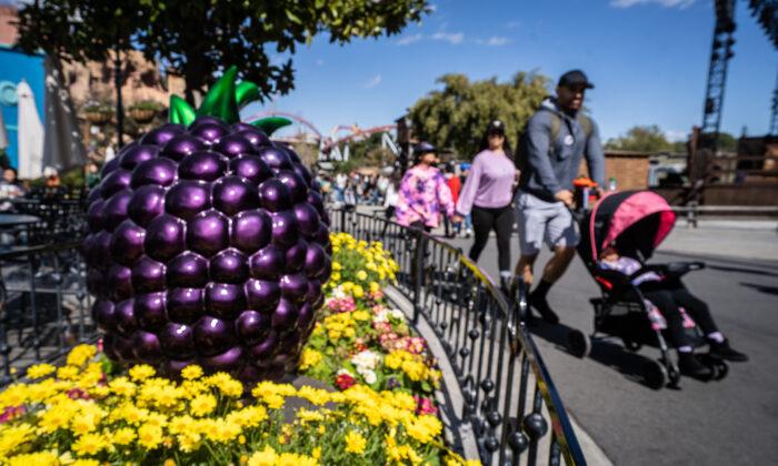 National Boysenberry Day Celebrated at Knott’s Berry Farm Annual Festival