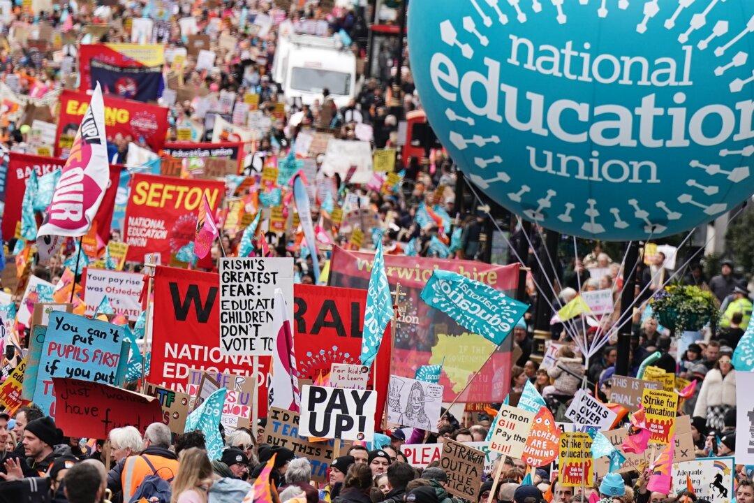 Teachers to Strike Again as Union Rejects Government Pay Offer