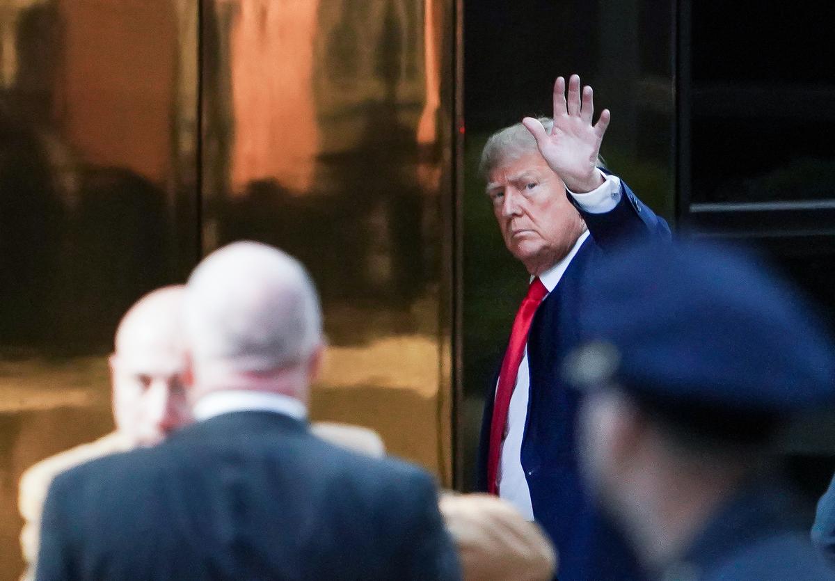 Trump Attorney Announces Plans to File Motions to Dismiss, Alleging Prosecutorial Misconduct