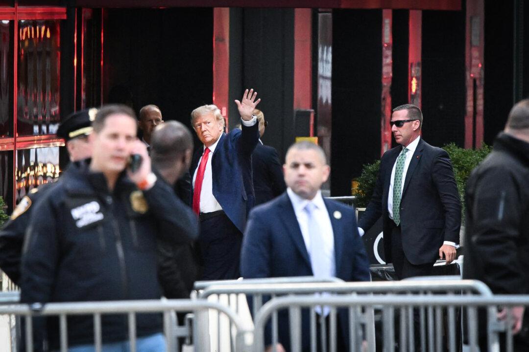 Trump to Appear in New York Court Today