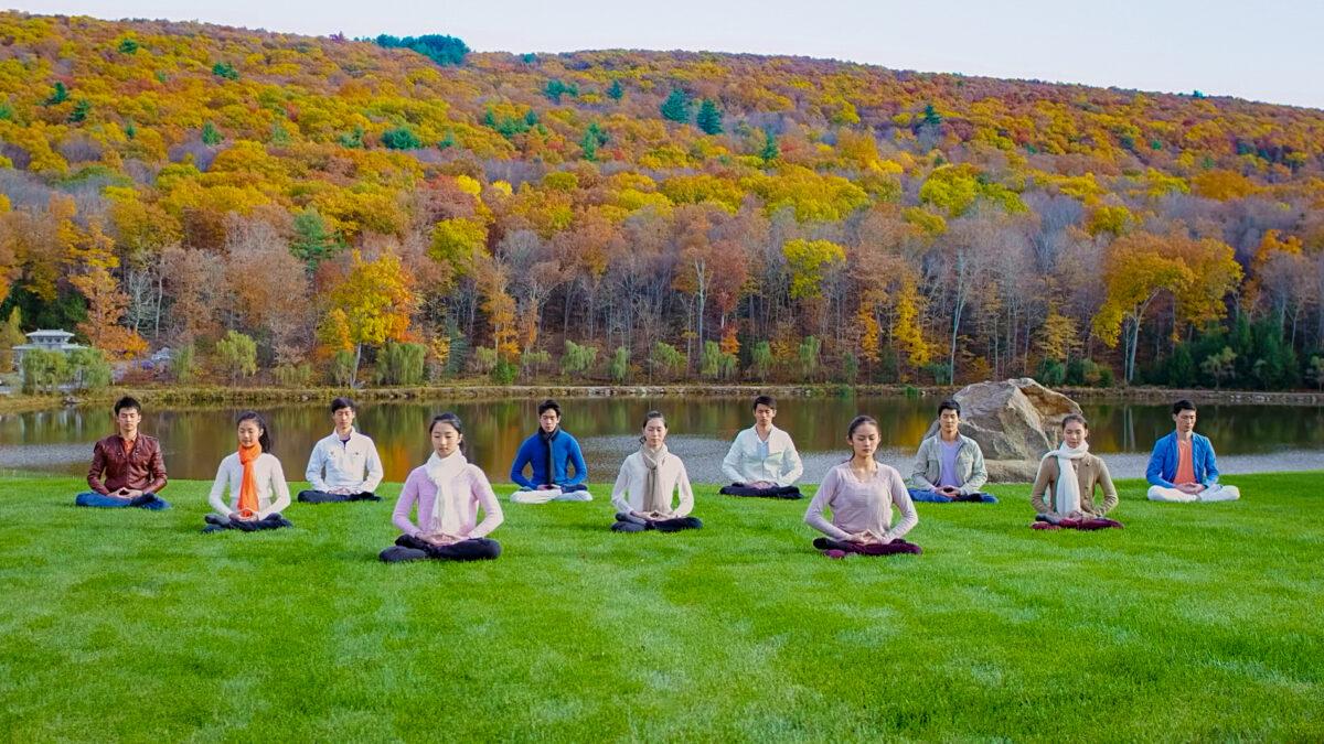 Students practice meditation on the campus of Fei Tian college in Deerpark, New York. (Courtesy of Shen Yun Performing Arts)