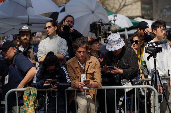 Media personnel outside the New York County Supreme Court for former President Donald Trump's arraignment on April 4, 2023. (Chung I Ho/The Epoch Times)