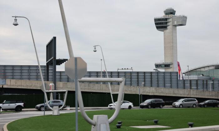 2 Killed in Construction Accident at New York’s JFK Airport