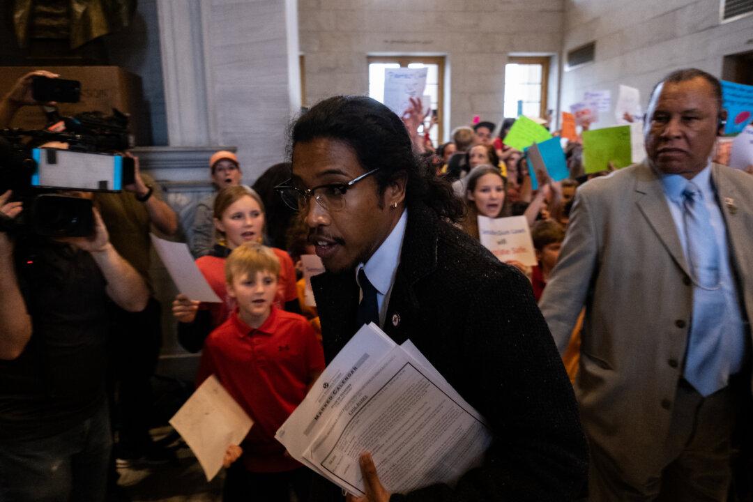 Democrat Facing Expulsion From Tennessee House Files Assault Charges Against Republican Colleague