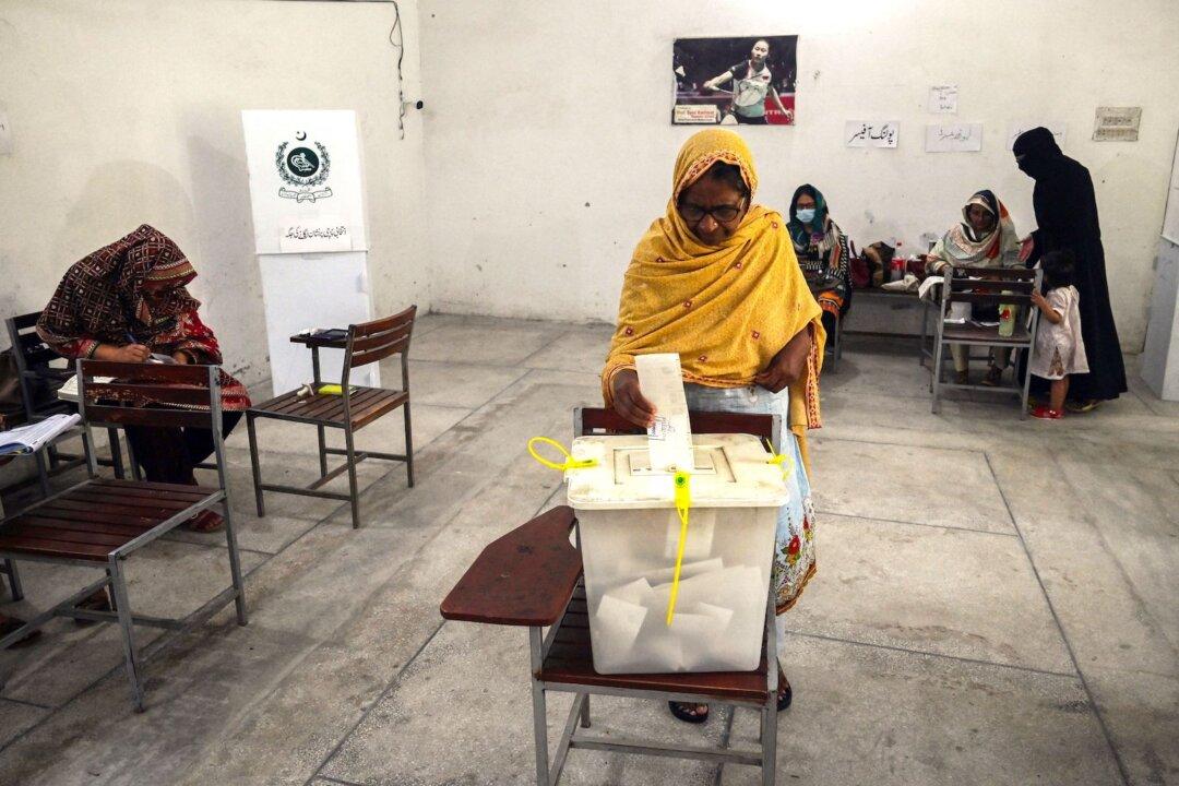 Pakistan Court Rules Election Commission’s Move to Delay Votes ‘Unconstitutional’