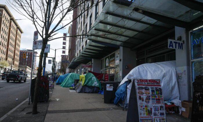 Vancouver Police Deployed to End Tent Encampment in Downtown Eastside