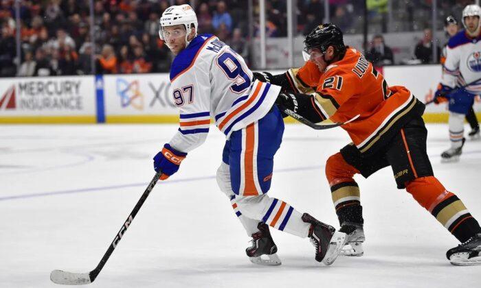 Oilers Handle Ducks, Keep Heat on Knights in Pacific