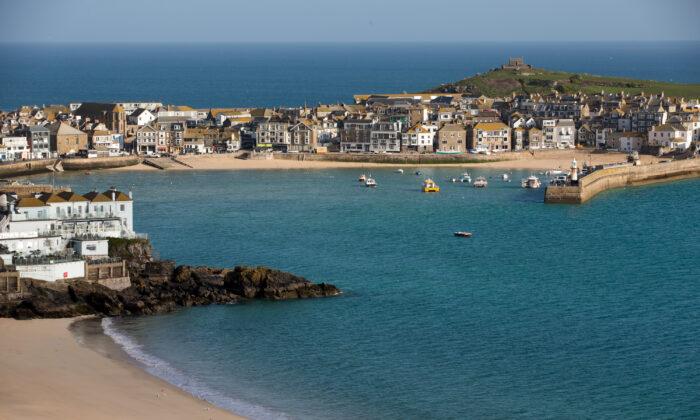 Second-Home Owners Will Need Planning Permission for Short-Term Holiday Lets