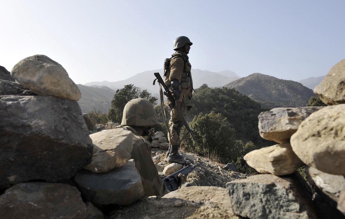 Pakistan: Military Kills 8 Militant Near Afghanistan Border