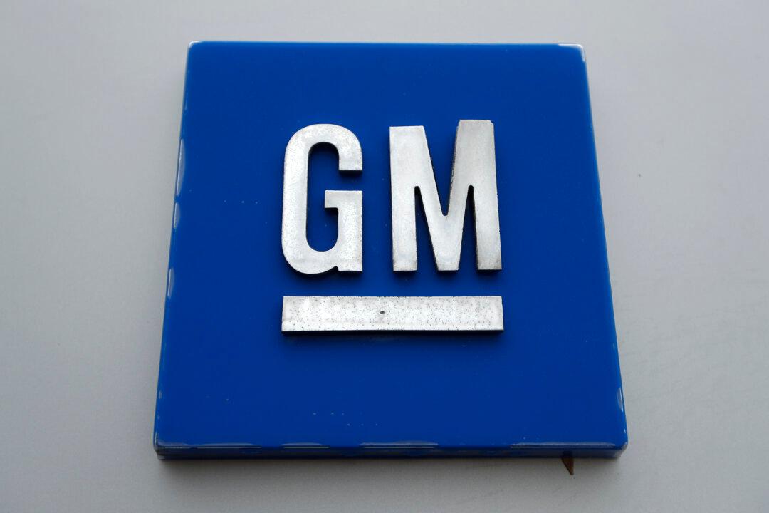 GM to Invest $500 Million at Plant That Makes Large SUVs in Arlington, Texas