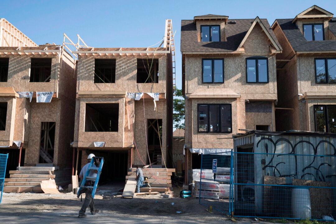 98 Percent of CMHC Employees Got Bonuses Last Year Totalling $27M