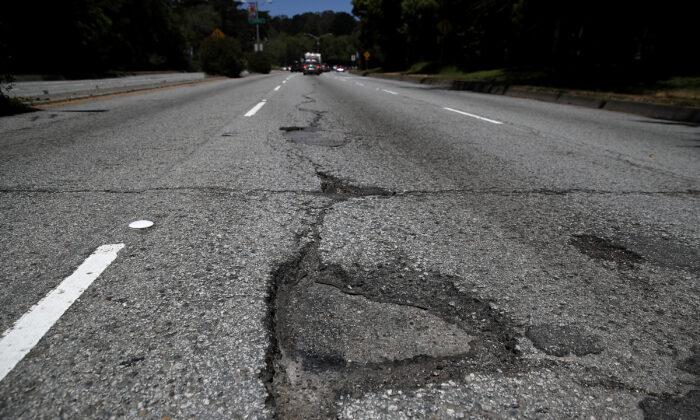 Los Angeles Makes Progress in Repairing Over 19,000 Potholes