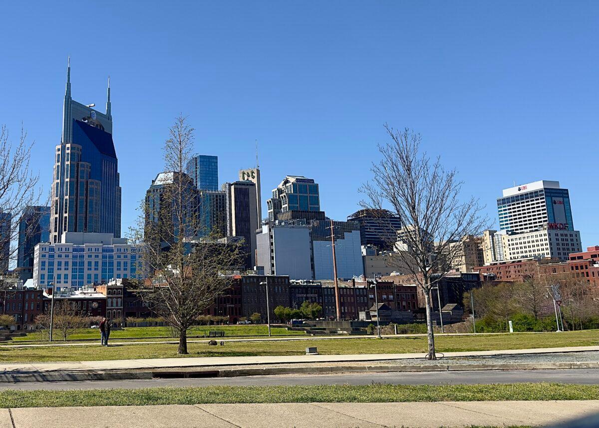 The Nashville, Tennessee skyline as seen from Cumberland River Park on March 29, 2023. (Chase Smith/The Epoch Times)