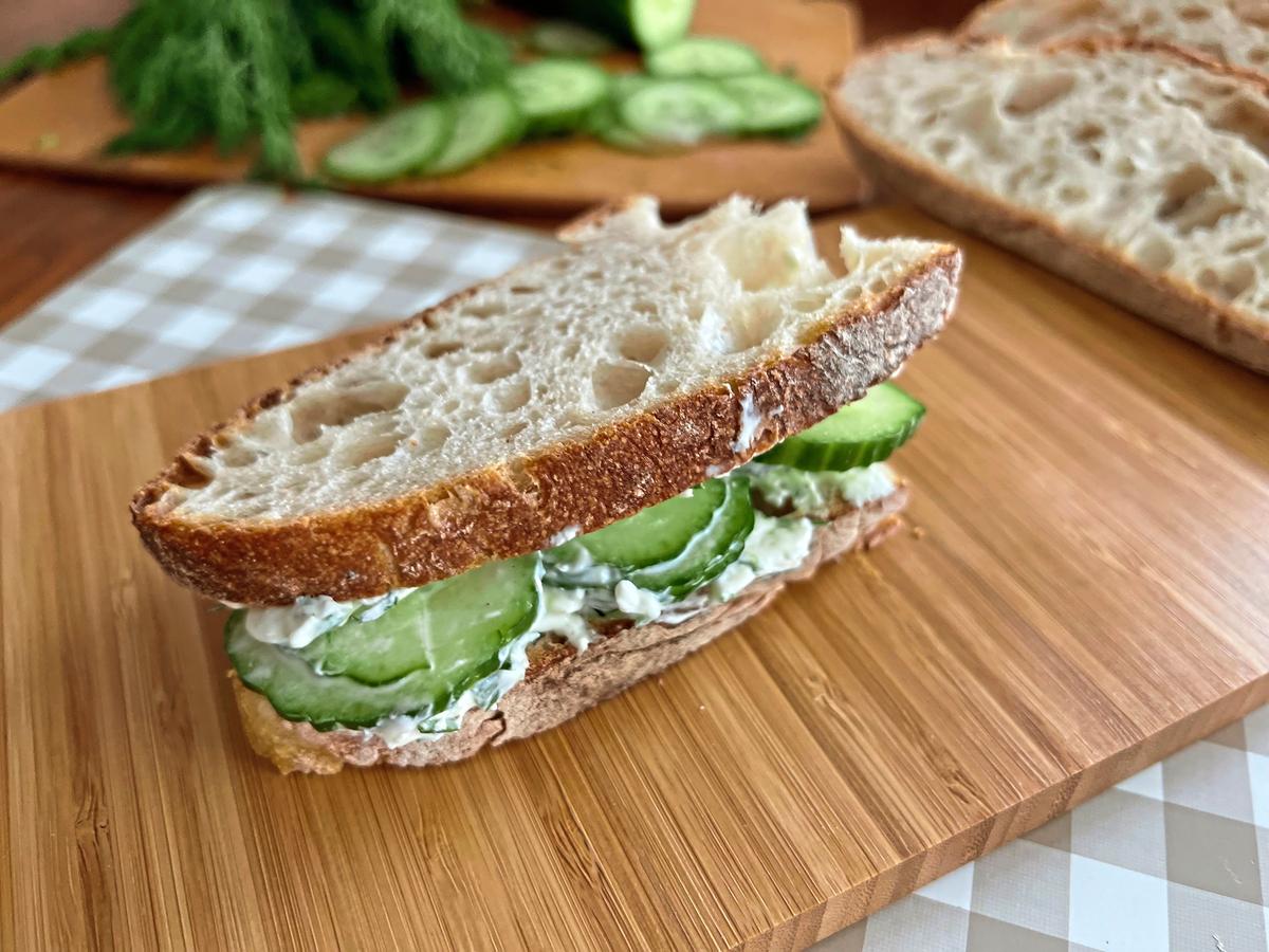 These creamy, herby cucumber sandwiches strike a balance between light and crunchy. (Gretchen McKay/Pittsburgh Post-Gazette/TNS)
