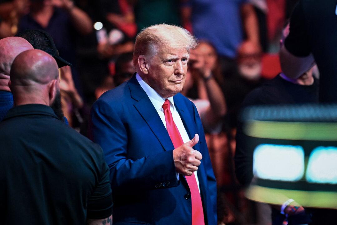 Trump’s Financial Report Shows His Business Empire Expanding