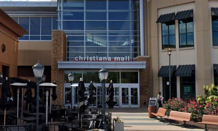 3 Sought in Delaware Mall Shooting That Wounded 3 People