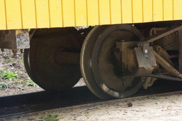 The projecting flange of steel wheels keeps trains on the tracks. The wheels “sing” as they go around curves. (Courtesy of Karen Gough)