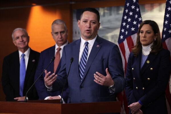 Flanked by members of the Congressional Hispanic Conference, co-chair Rep. Tony Gonzales (R-Texas) speaks during a news conference at the U.S. Capitol in Washington on Feb. 1, 2023. (Alex Wong/Getty Images)