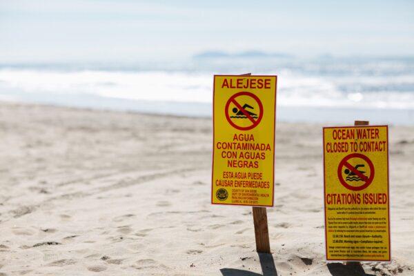 An undated photo of warning signs posted in Imperial Beach, Calif. (Courtesy of Kyle Lishok/Surfrider Foundation)